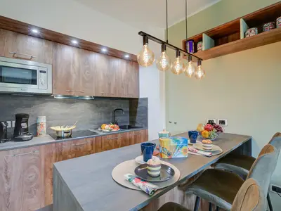 Küche und Essbereich