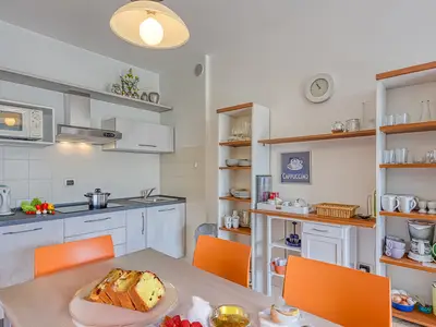 Küche und Essbereich