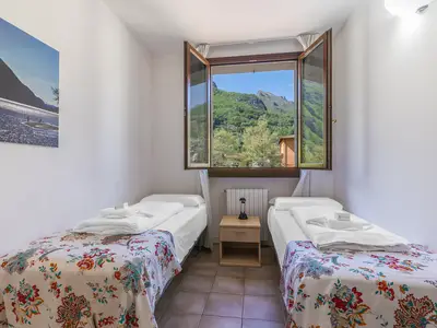 Zweites Schlafzimmer