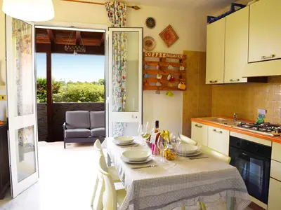 Küche und Essbereich