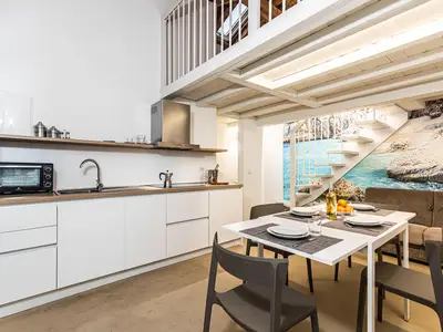 Küche und Essbereich