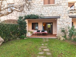 23919707-Appartement-6-Porto San Paolo-300x225-3