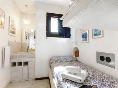 Zweites Schlafzimmer