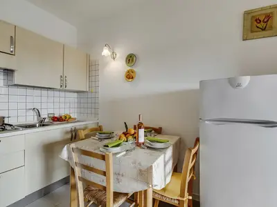 Küche und Essbereich