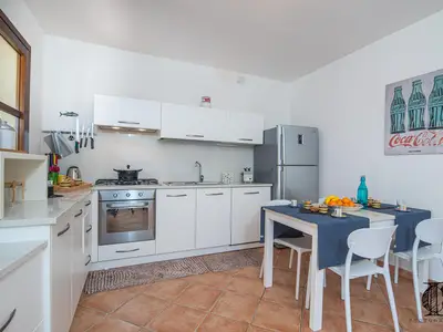 Küche und Essbereich