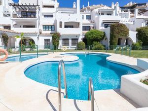 23949249-Appartement-4-Puerto Banus-300x225-1