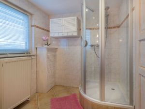 16562270-Appartement-3-Putbus-300x225-5