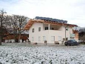 19277596-Appartement-6-Radfeld-300x225-1