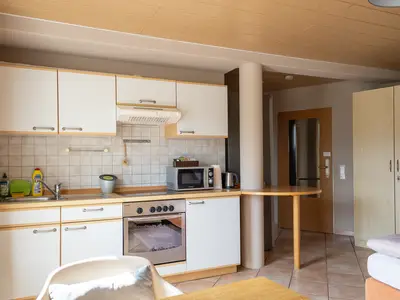 Studio 7 - Küchenzeile, Schrank, Garderobe