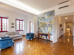 24049860-Appartement-8-Rapallo-300x225-4