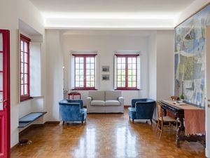 24049860-Appartement-8-Rapallo-300x225-5