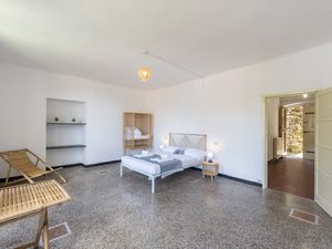 24027541-Appartement-6-Recco-300x225-4