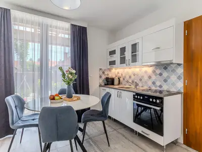 Küche und Essbereich