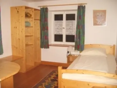 Zimmer 4,  Apartment