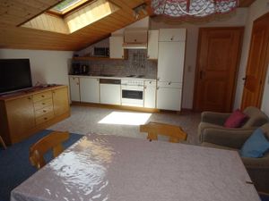 19244741-Appartement-4-Ried im Oberinntal-300x225-2