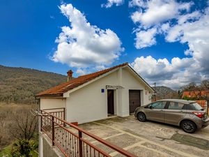 23919207-Appartement-2-Rijeka-300x225-4