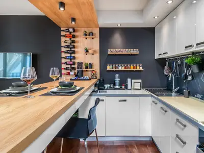 Küche und Essbereich