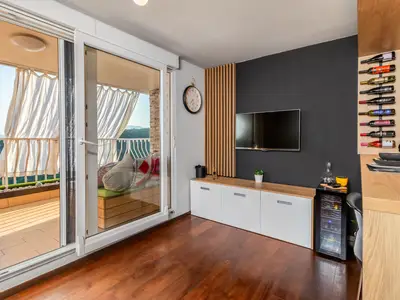 Küche und Essbereich