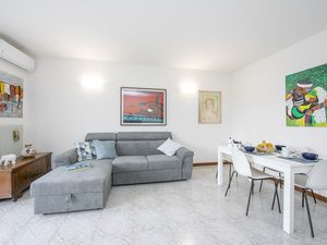23707487-Appartement-6-Riva Del Garda-300x225-1