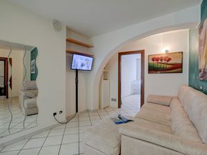 23781999-Appartement-5-Riva Del Garda-300x225-1