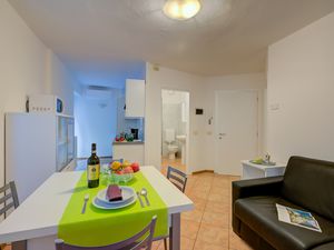 23893372-Appartement-3-Riva Del Garda-300x225-4