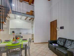 23893381-Appartement-4-Riva Del Garda-300x225-2