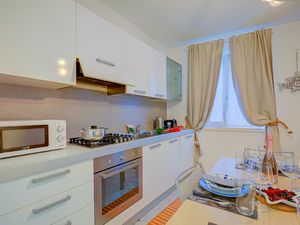 23893382-Appartement-4-Riva Del Garda-300x225-3