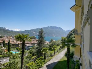 23706305-Appartement-4-Riva Del Garda-300x225-0