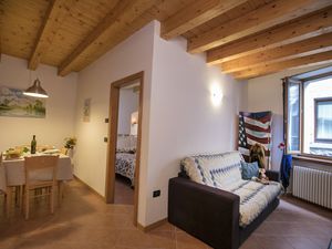 23706325-Appartement-4-Riva Del Garda-300x225-1