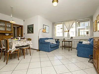 Wohn- und Esszimmer
