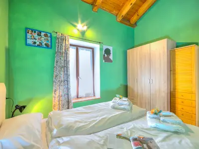 Das farbenfrohe Hauptschlafzimmer