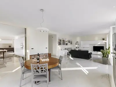Wohn- und Esszimmer