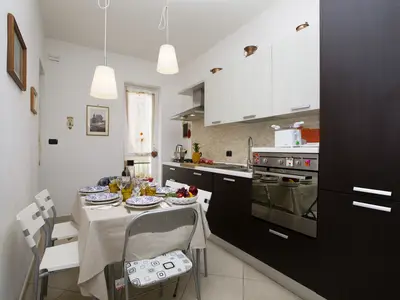 Küche und Essbereich