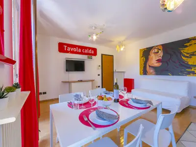 Küche und Essbereich