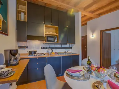 Küche und Essbereich