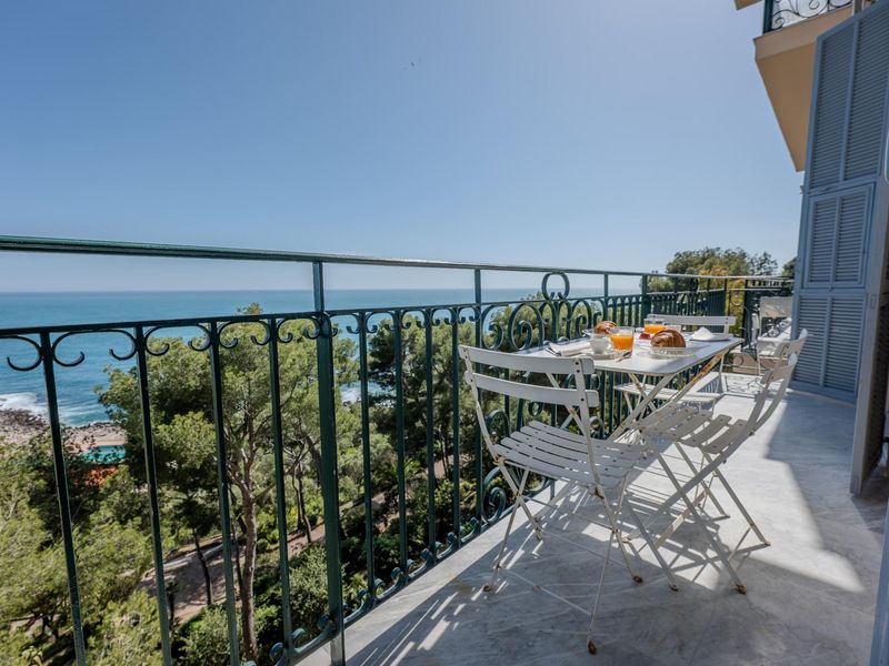 24045363-Appartement-6-Roquebrune-Cap-Martin-800x600-0