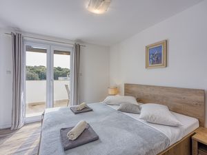 23984280-Appartement-4-Rovinj-300x225-5