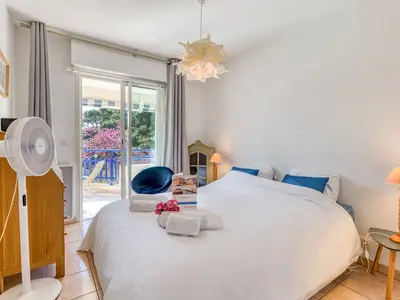 Zweites Schlafzimmer