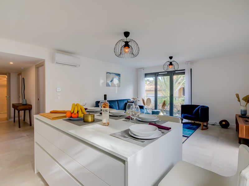 23708519-Appartement-6-Sainte-Maxime-800x600-2