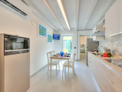 Küche und Essbereich