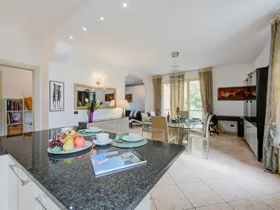 Küche und Essbereich