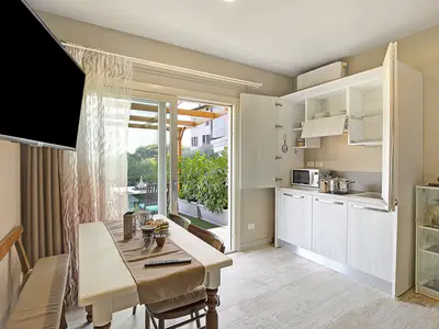 Küche und Essbereich