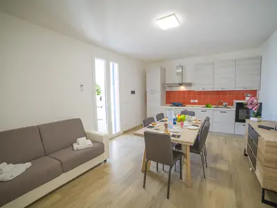Wohn- und Esszimmer
