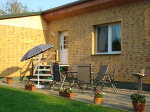 19096693-Appartement-6-Samtens-300x225-0