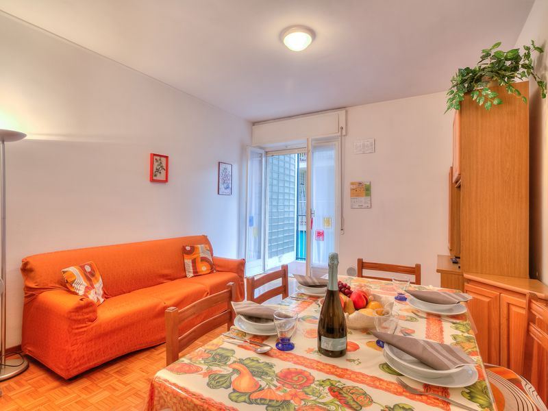 23707906-Appartement-4-Sanremo-800x600-2