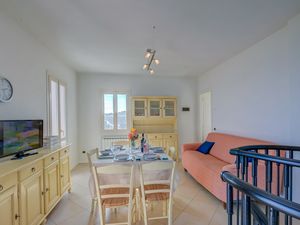 23708623-Appartement-6-Sanremo-300x225-4