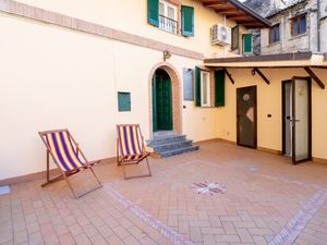 24018921-Appartement-5-Sanremo-300x225-1