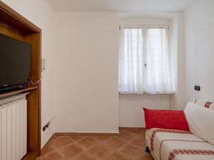 24018921-Appartement-5-Sanremo-300x225-5