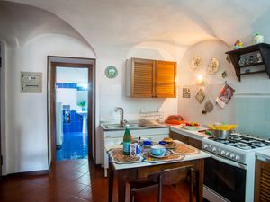 24013594-Appartement-4-Sanremo-300x225-2