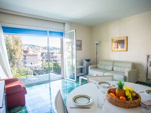 24038556-Appartement-4-Sanremo-300x225-1